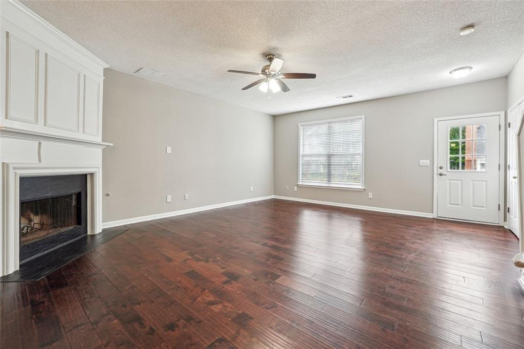 9165 Nesbit Ferry Road #9