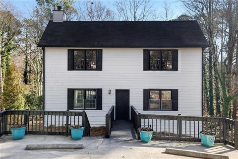 Photo of 3377 Montheath Pass, Duluth, GA 30096 (MLS # 7746240)