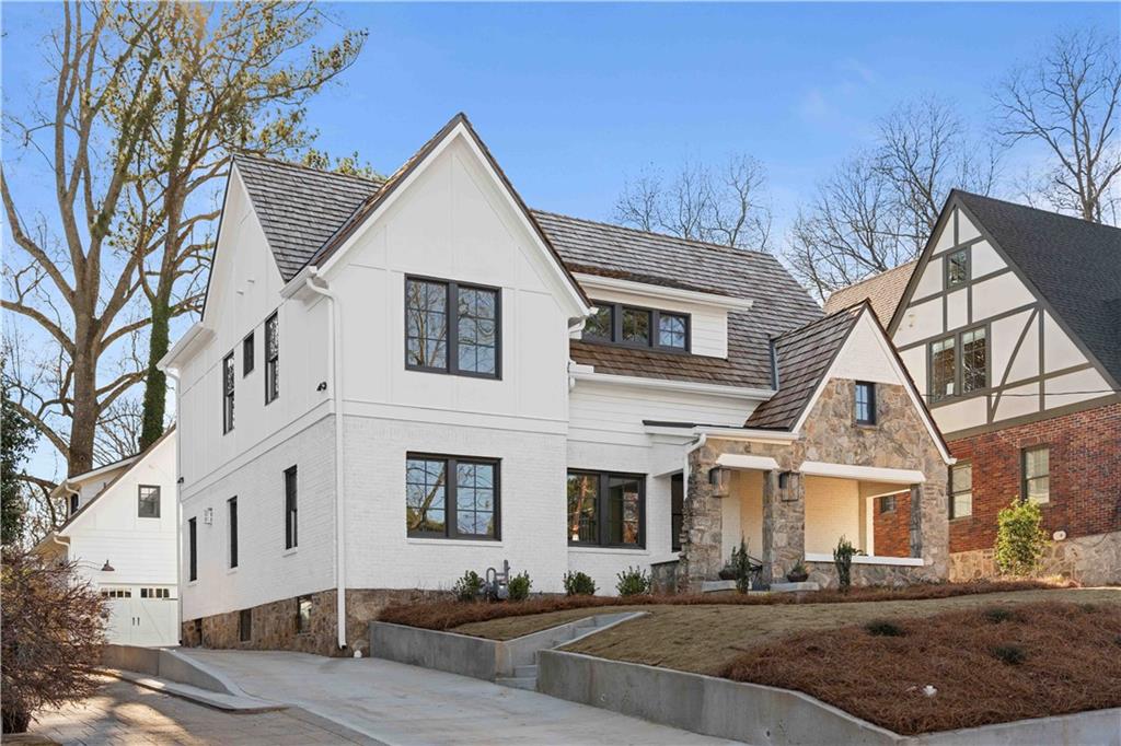 1165 Reeder Circle NE