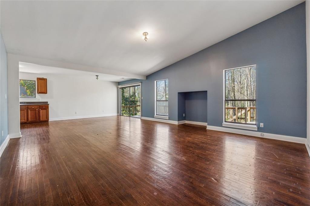5045 Carole Place