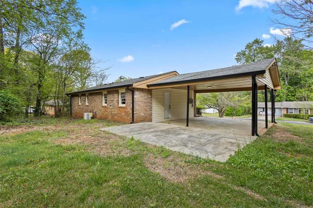 3570 Briar Drive