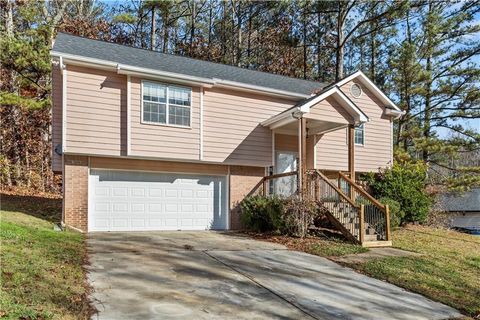 2102 Sandtree Court SW Atlanta GA 30331