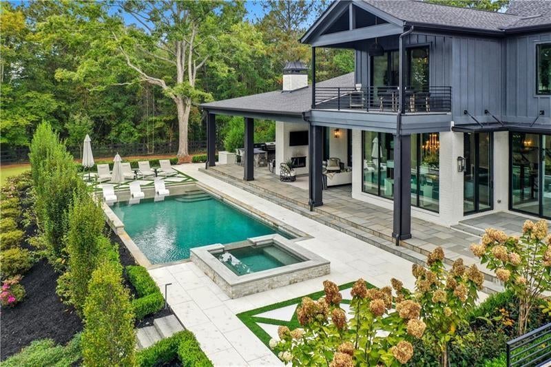 715 Lawson Drive