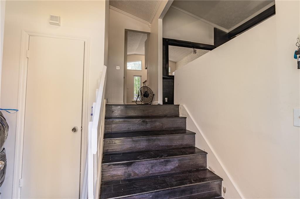 185 Windhaven Trail SW