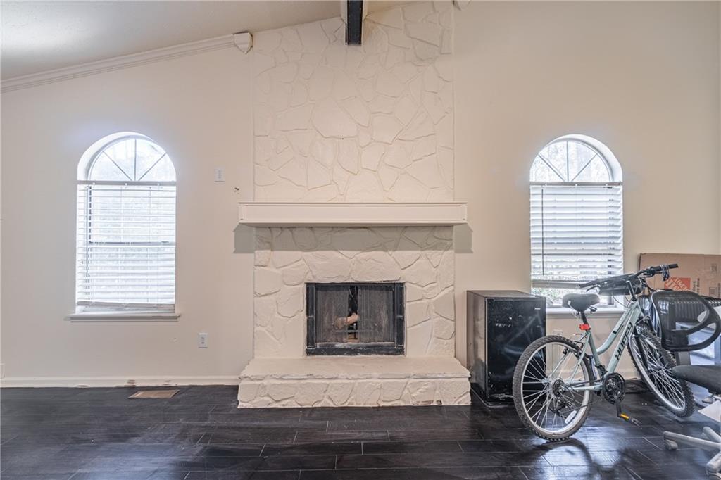 185 Windhaven Trail SW