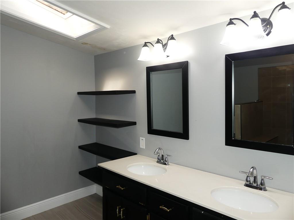 7012 Blueberry Ridge SE