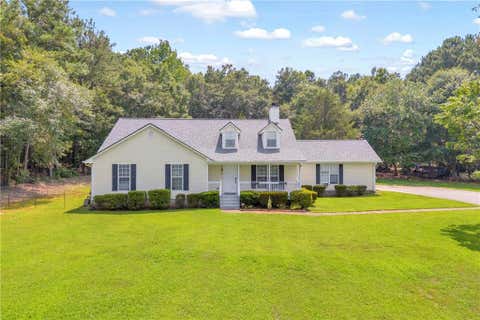 Homes For Sale - 1102 Carl Bethlehem Road<br/> Winder, GA 30680