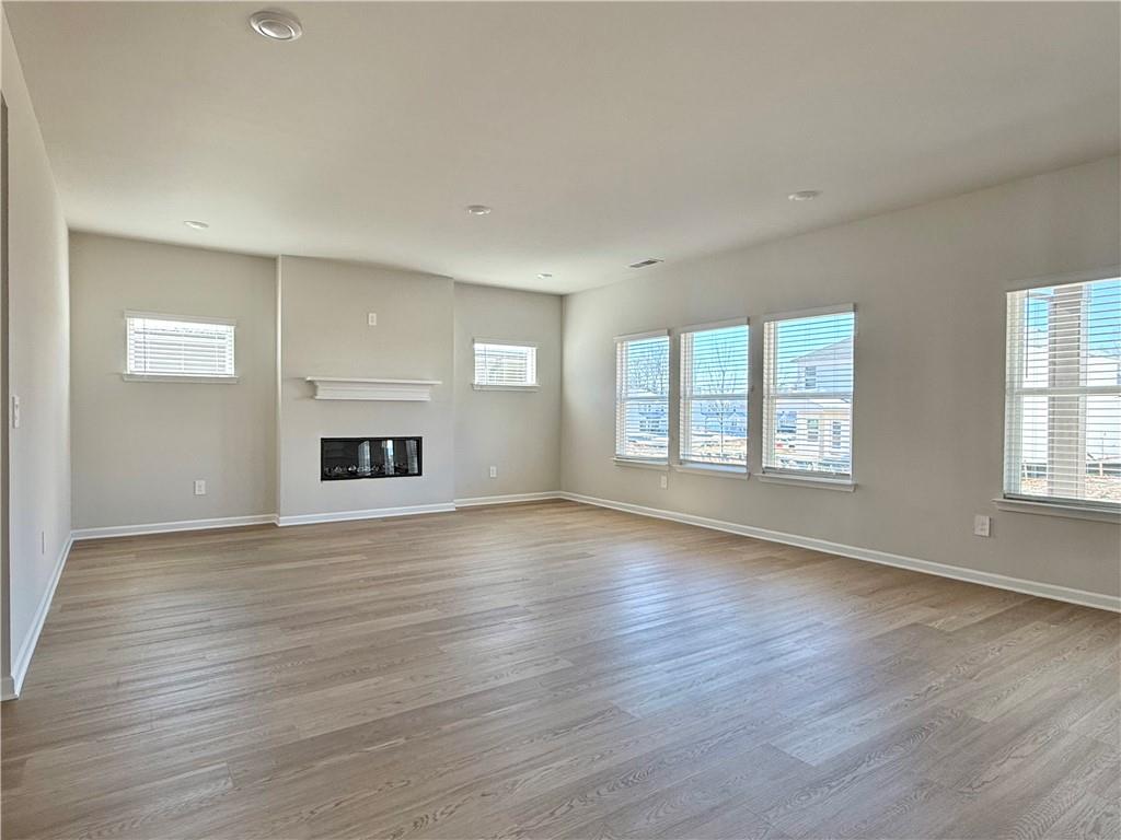 2908 Sweet Red Circle