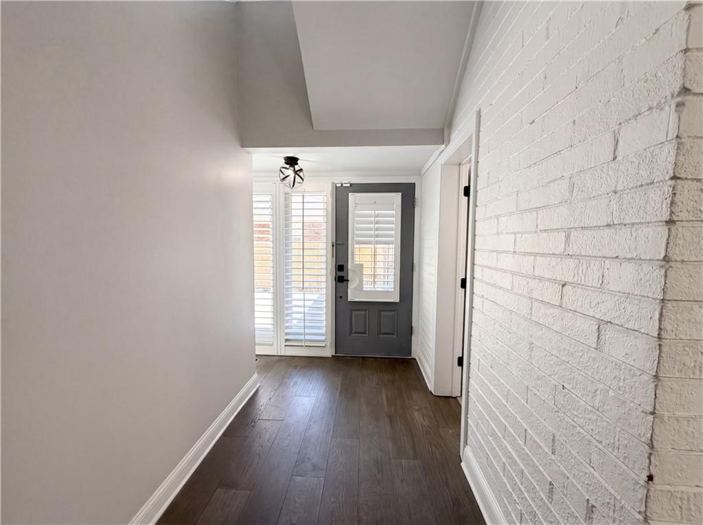215 Camden Road NE