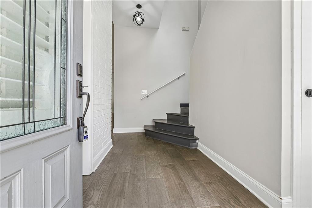 215 Camden Road NE