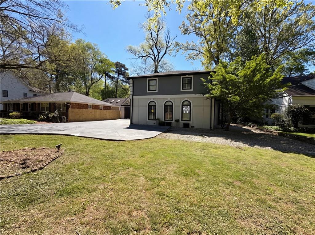 215 Camden Road NE