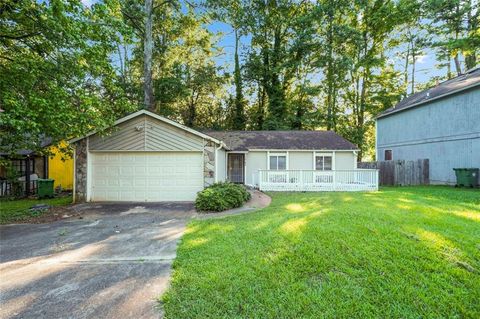 Photo of 1042 MAINSTREET LAKE Drive, Stone Mountain, GA 30088 (MLS # 7623689)