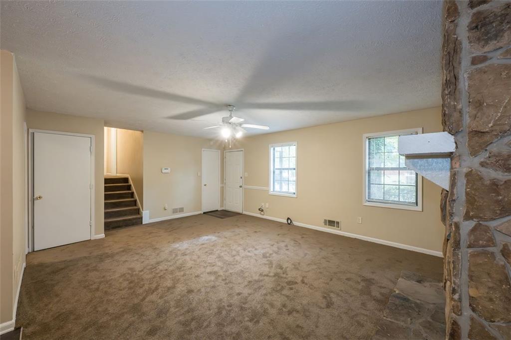 Landmark Square I - Residential Lease