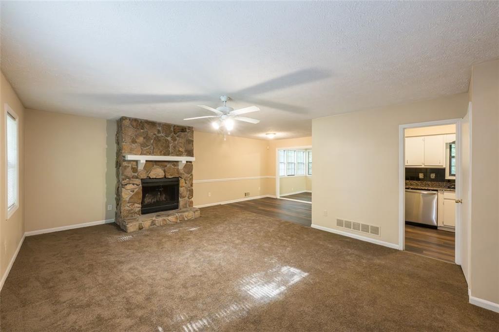 Landmark Square I - Residential Lease