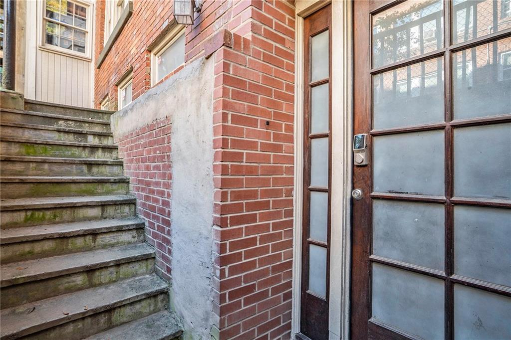 272 14th Street NE 23