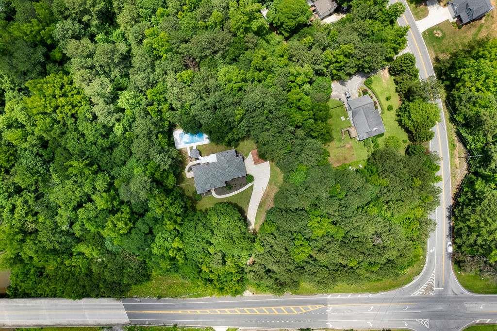 1460 Bakers Bridge Road