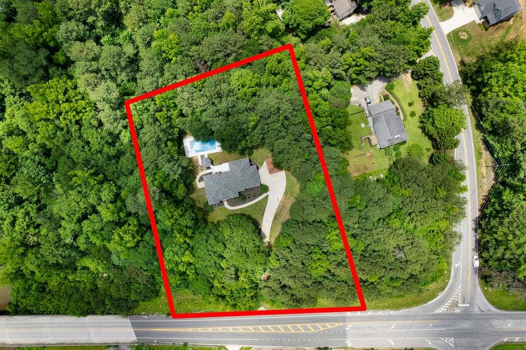 1460 Bakers Bridge Road