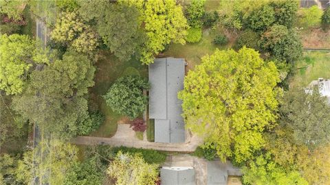 Photo of 5630 Lake Forrest Drive, Sandy Springs, GA 30342 (MLS # 7551664)