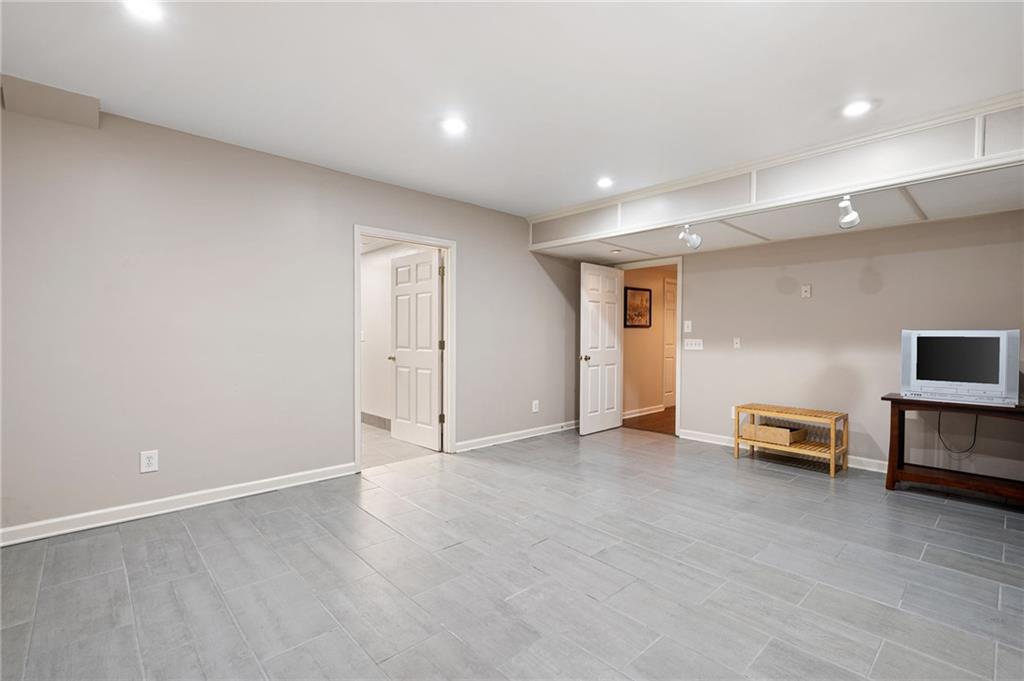 Foxfield Farms - Residential
