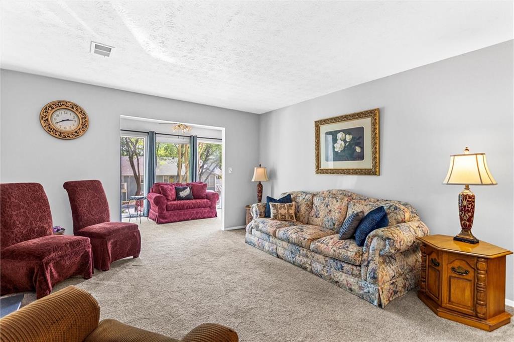 1610 Raleigh Circle SE