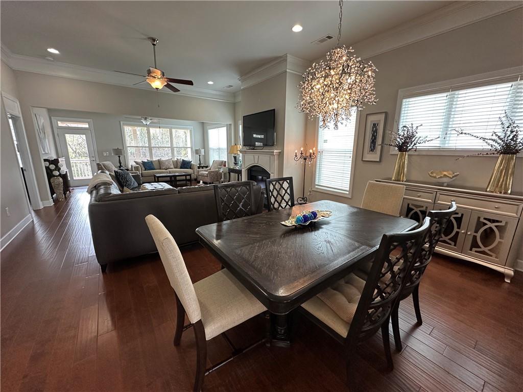 3619 Majestic Oak Drive SW