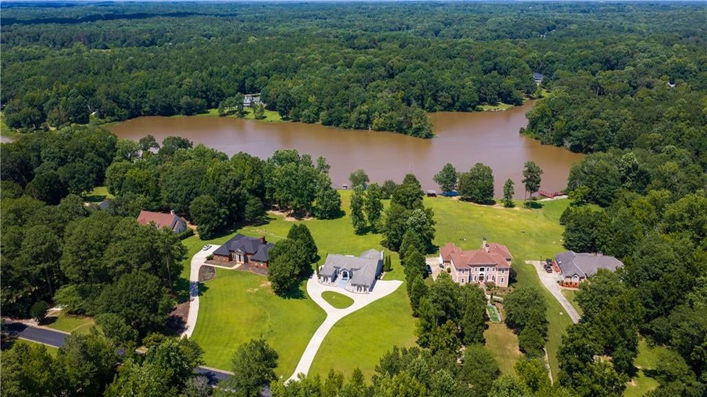 145 Lees Overlook
