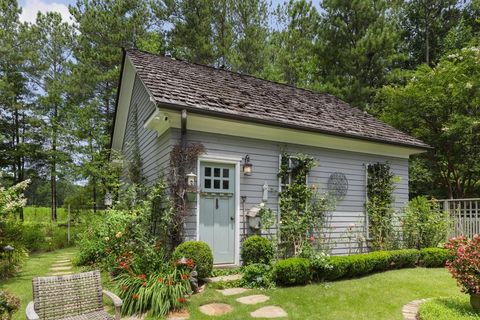 A home in Chattahoochee Hills