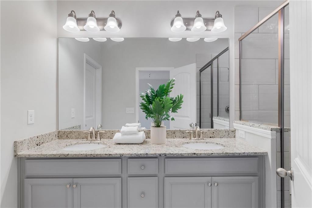 Caravelle at Windward Park - Residential Lease