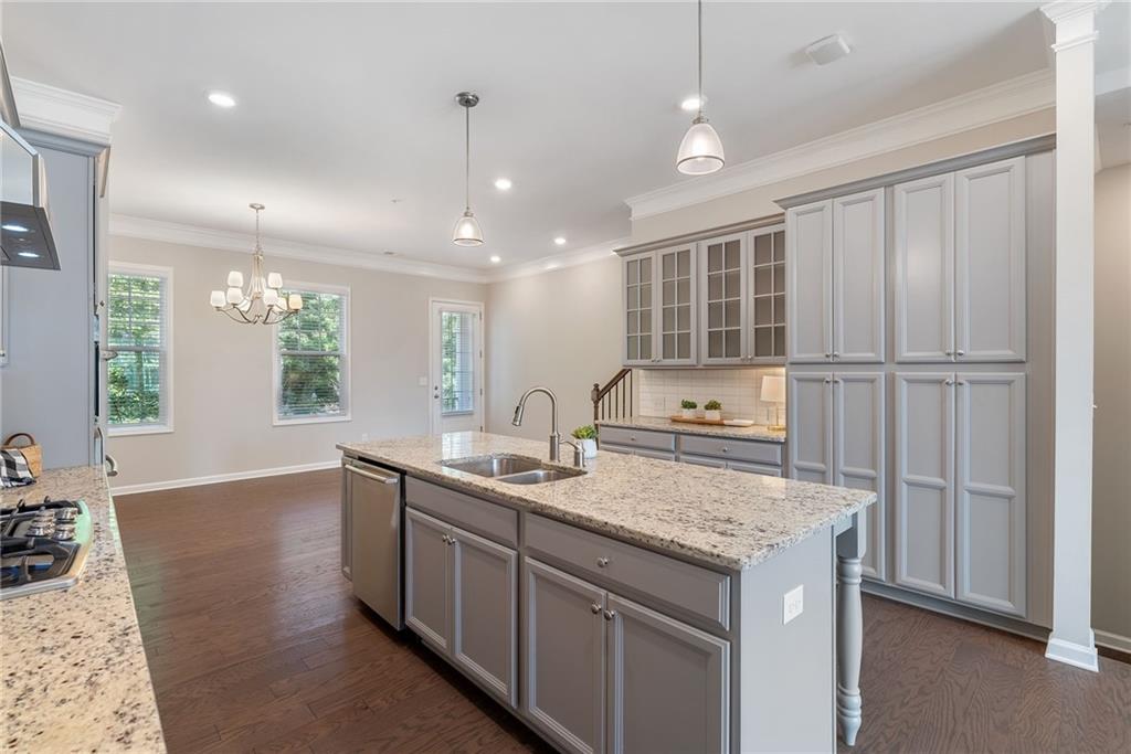 Caravelle at Windward Park - Residential Lease