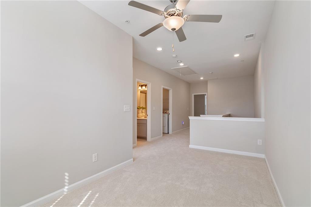 Caravelle at Windward Park - Residential Lease