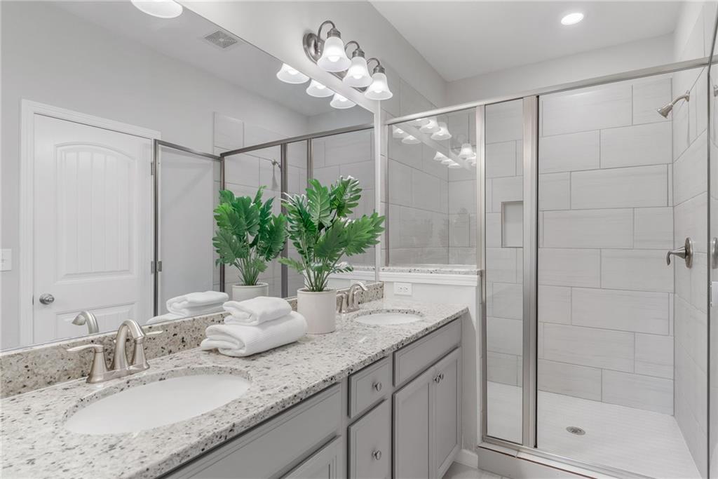 Caravelle at Windward Park - Residential Lease