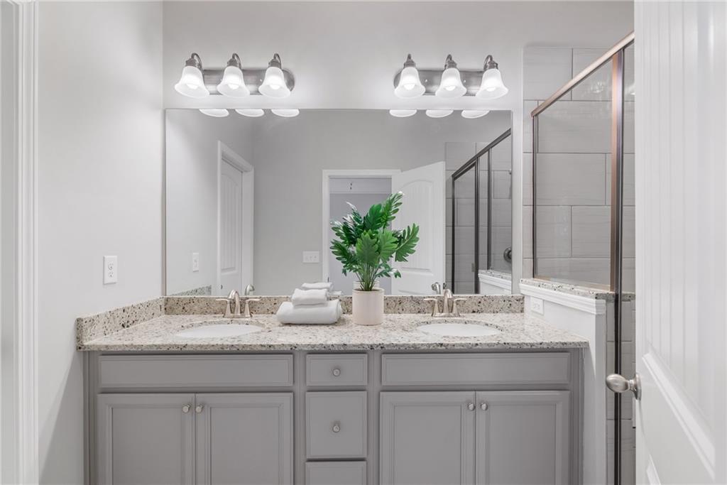 Caravelle at Windward Park - Residential Lease