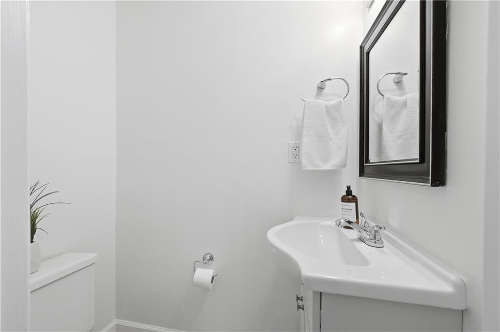 1677 Wynndowne Trail SE