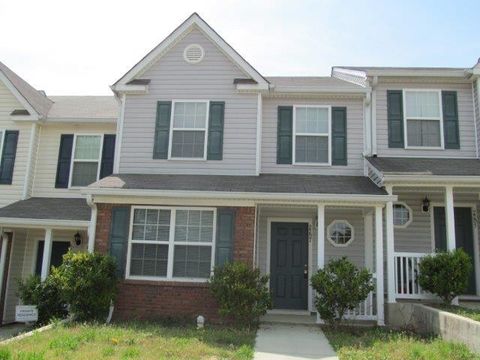 Townhouse For Sale - 2207 Miranda Drive<br/> Morrow, GA 30260