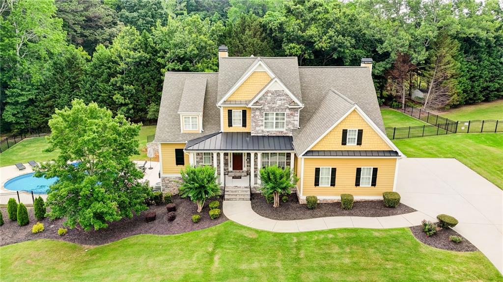 116 Archstone Square
