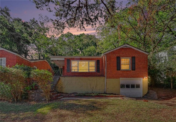 2639 JEWEL ST, ATLANTA, GA 30344 - Image 7368f52c18cf9e3f9958d41eeffe6a9d/2316236542