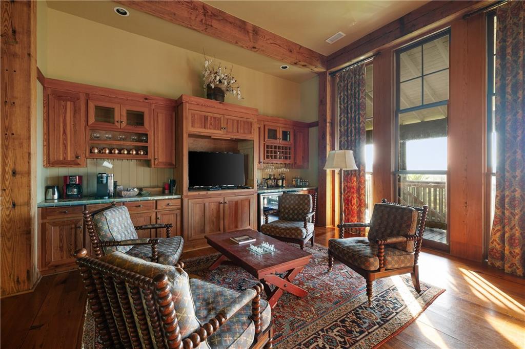 Hampton Island - Residential