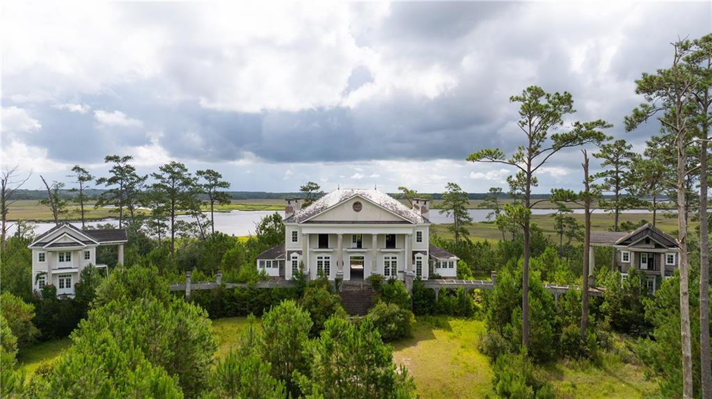 Hampton Island - Residential