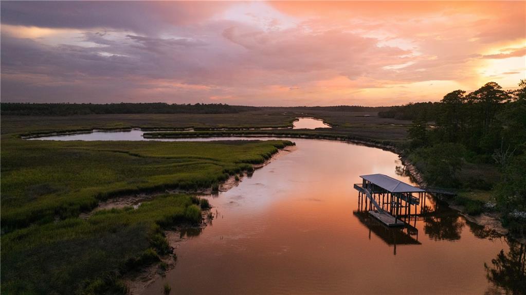 Hampton Island - Residential