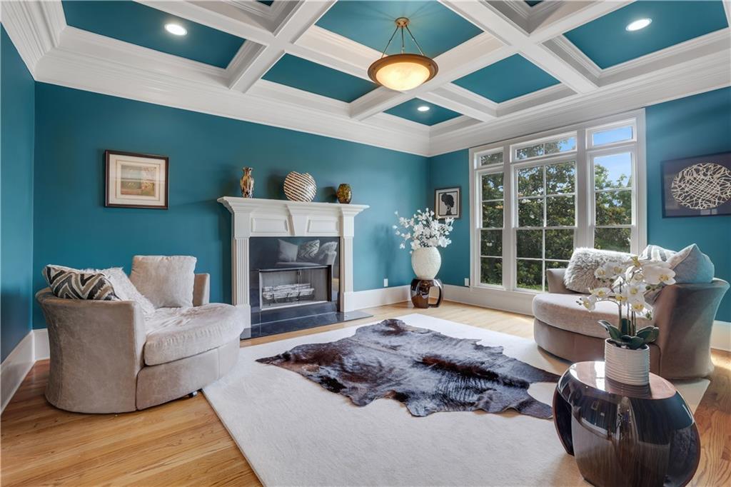 2262 Crimson King Drive