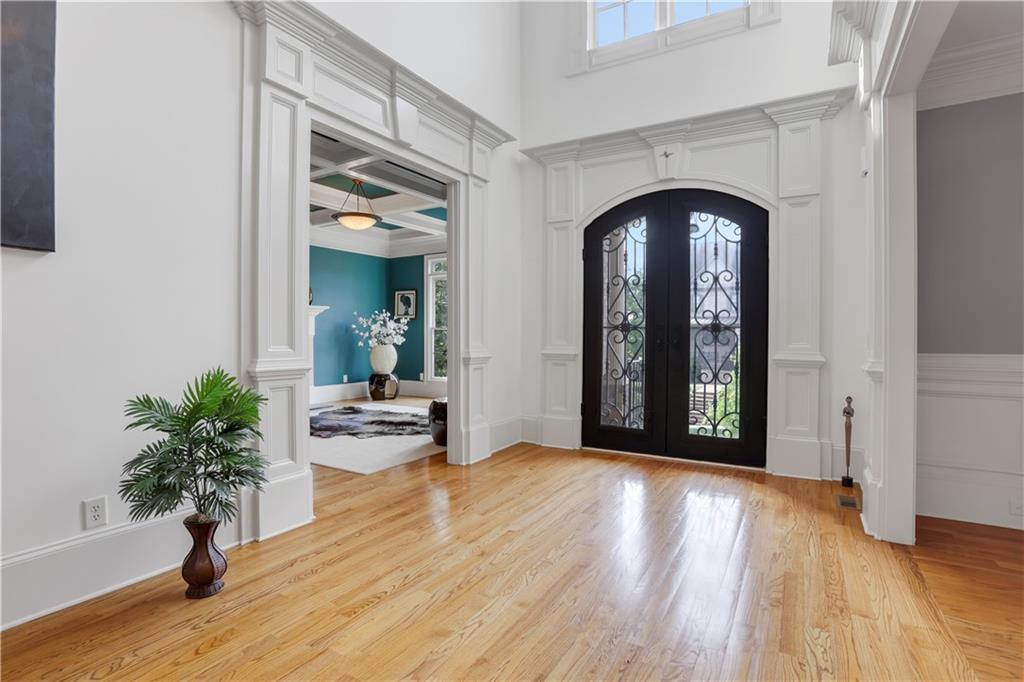 2262 Crimson King Drive