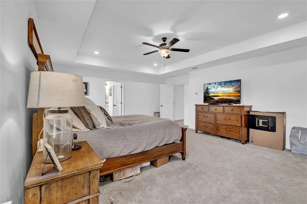 Locust Grove, Georgia 30248, United States, 5 Bedrooms Bedrooms, ,4 BathroomsBathrooms,Residential,Active,112580