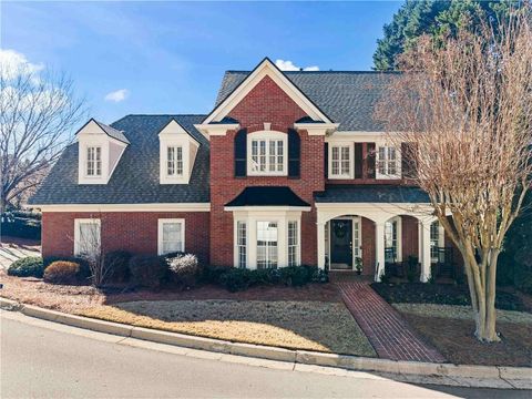Photo of 4120 Paran Pointe Drive, Atlanta, GA 30327 (MLS # 7745328)