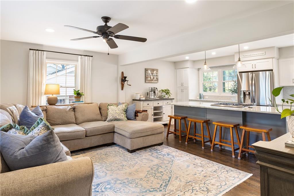 95 Whispering Way