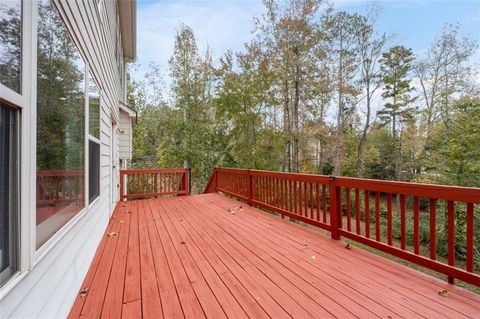 A home in Powder Springs