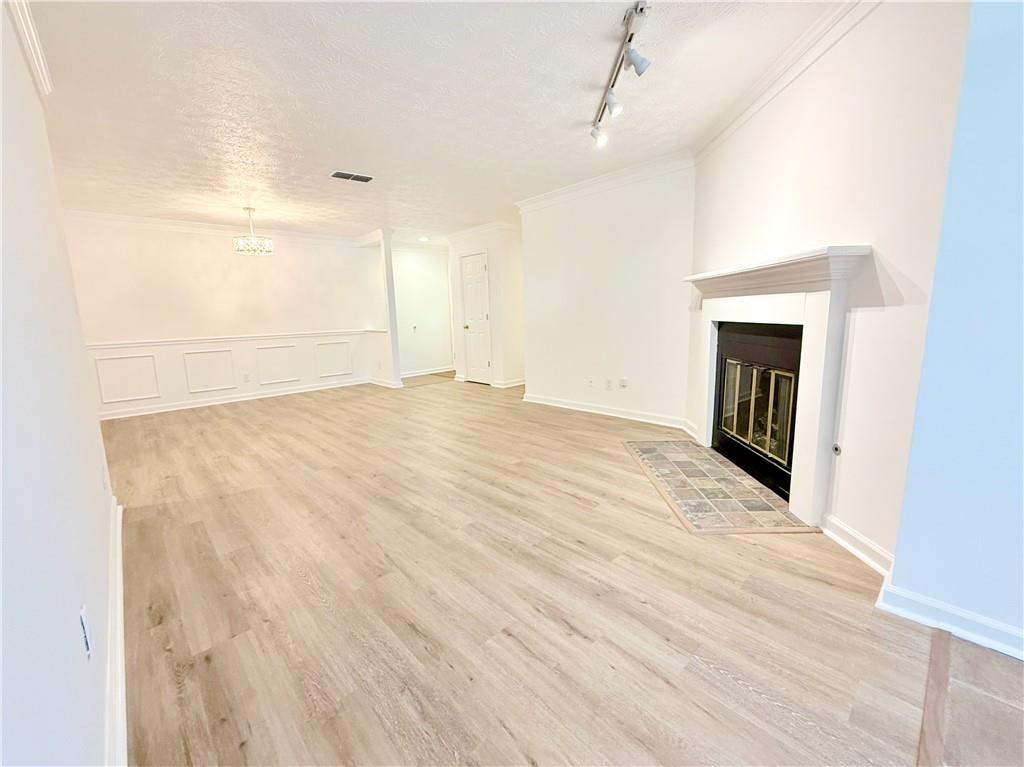 3001 Canyon Point Circle