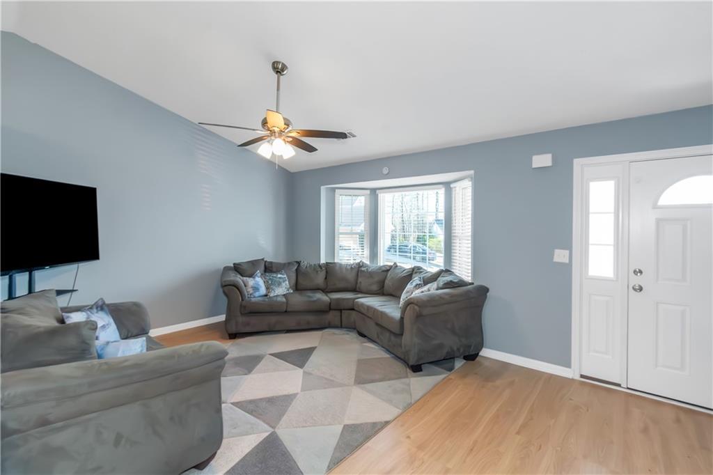 3268 Rivermist Cove