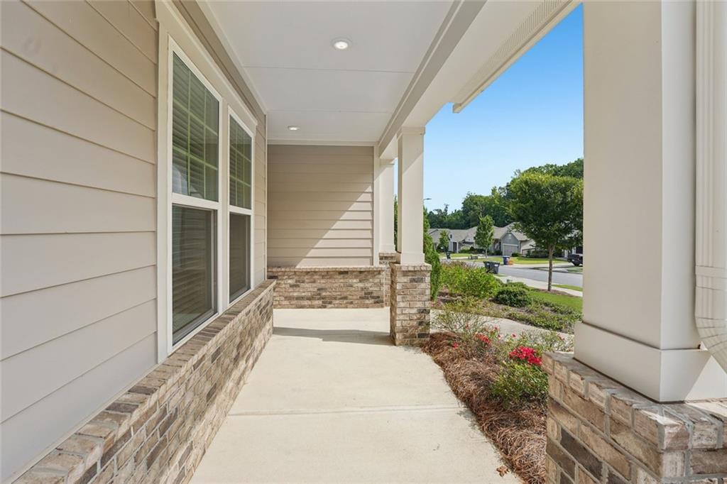 716 Elizabeth Trail