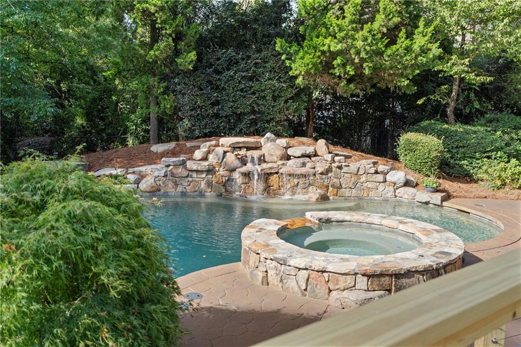 North Buckhead - Residential