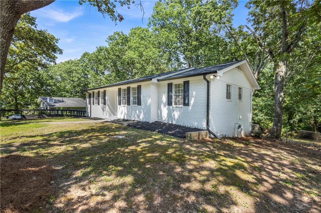 4890 Old Briar Trl